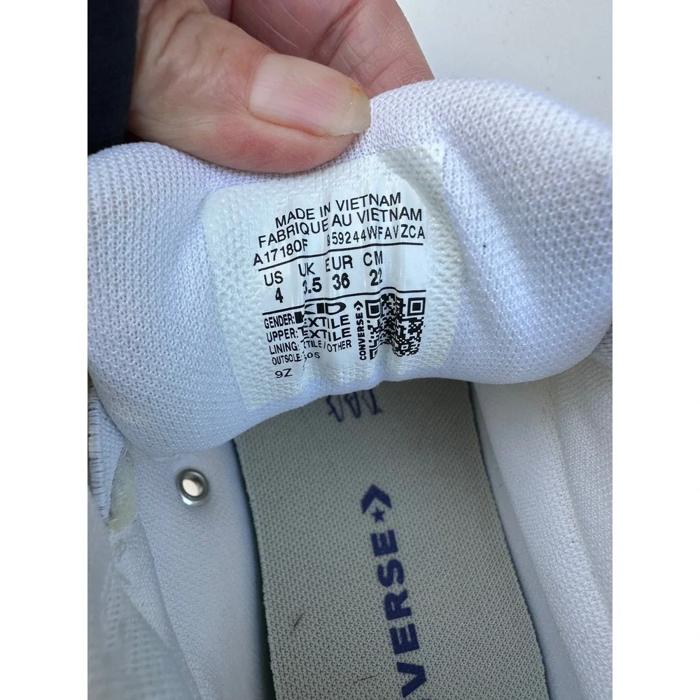 Converse tongue off heel